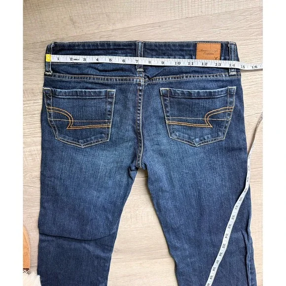 American Eagle women's 4 boot cut Favorite Boyfriend jeans - Picture 4 of 8